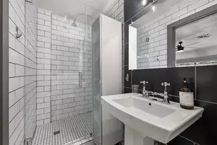 1806 Rogge Ln, Austin, TX 78723 - Photo 21