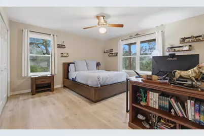 1504 Twilight Ridge Drive, Austin, TX 78746 - Photo 19