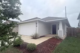 131 Trailstone Dr, Bastrop, TX 78602 - Photo 3