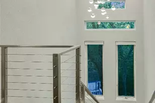 2701 Bartons Bluff Ln, Austin, TX 78746 - Photo 19