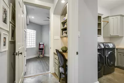 2701 Bartons Bluff Lane, Austin, TX 78746 - Photo 15