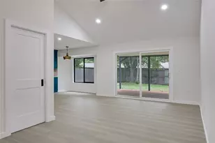 1708 Raven Dr, Austin, TX 78752 - Photo 5