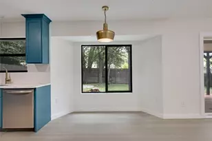 1708 Raven Dr, Austin, TX 78752 - Photo 9