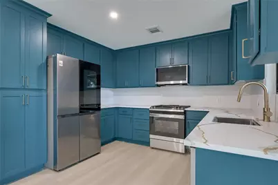 1708 Raven Drive, Austin, TX 78752 - Photo 7