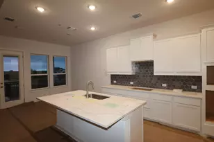 908 Purmela St, Leander, TX 78641 - Photo 5