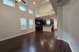 7337 Menchaca Rd Rd, Austin, TX 78745 - Photo 5