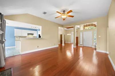 9123 Fainwood Lane, Austin, TX 78749 - Photo 5