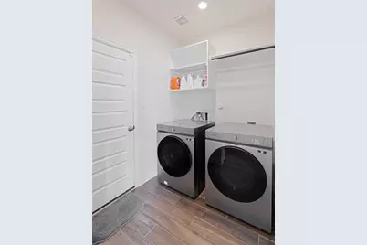 521 Calmo Court, Liberty Hill, TX 78642 - Photo 17