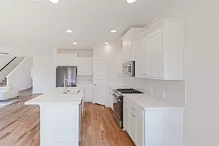 521 Calmo Ct, Liberty Hill, TX 78642 - Photo 11