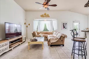 2061 Genesta Dr, Buda, TX 78610 - Photo 11