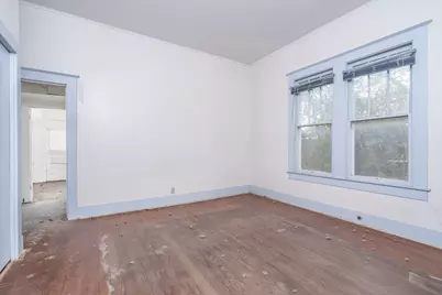 1621 S College Street, Georgetown, TX 78626 - Photo 11