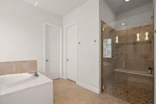 1110 Crestone Stream Dr, Austin, TX 78738 - Photo 11