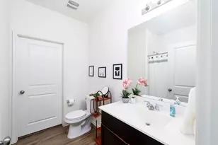 7120 Tonka Ln, Austin, TX 78744 - Photo 9