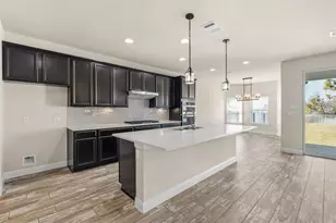 108 Round Valley Ct, Liberty Hill, TX 78642 - Photo 9