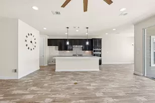 108 Round Valley Ct, Liberty Hill, TX 78642 - Photo 7