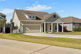 108 Round Valley Ct, Liberty Hill, TX 78642 - Photo 3