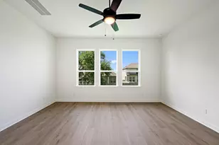 420 Hickory Spgs Trl, Georgetown, TX 78628 - Photo 31