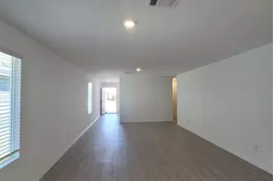 105 Painted Night Rd, Hutto, TX 78634 - Photo 5