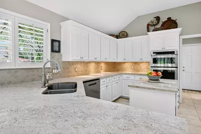 30110 Torrey Pines Circle, Georgetown, TX 78628 - Photo 19