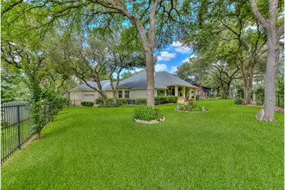 30110 Torrey Pines Circle, Georgetown, TX 78628 - Photo 15