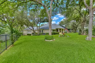 30110 Torrey Pines Cir, Georgetown, TX 78628 - Photo 23