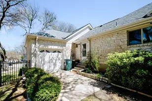 30110 Torrey Pines Cir, Georgetown, TX 78628 - Photo 33