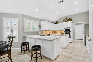 30110 Torrey Pines Cir, Georgetown, TX 78628 - Photo 17