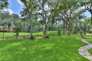 30110 Torrey Pines Cir, Georgetown, TX 78628 - Photo 3