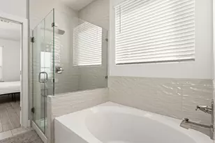 8610 McKamy Dr, Austin, TX 78744 - Photo 17