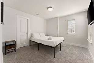 8610 McKamy Dr, Austin, TX 78744 - Photo 23