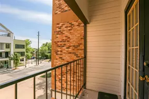 912 W 22nd St, Austin, TX 78705 - Photo 9