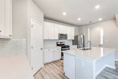 218 Glass Mountains Way, Dripping Springs, TX 78620 - Photo 11