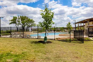 218 Glass Mountains Wy, Dripping Springs, TX 78620 - Photo 37