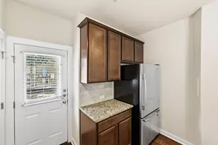 2101 Rivers Edge Way, Austin, TX 78741 - Photo 5