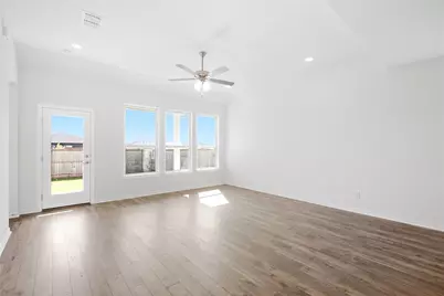 25617 Flora Bella Lane, Elgin, TX 78621 - Photo 11