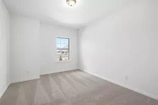 25617 Flora Bella Ln, Elgin, TX 78621 - Photo 19