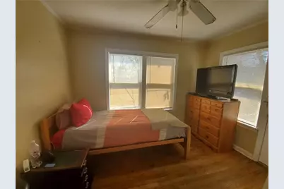 918 E 37th Street #B, Austin, TX 78705 - Photo 3