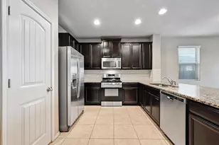 374 Wincliff Dr, Buda, TX 78610 - Photo 9