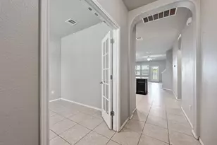 374 Wincliff Dr, Buda, TX 78610 - Photo 5