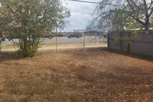 1805 McKinley Ave, Austin, TX 78702 - Photo 7