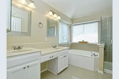 12607 Grierson Trail, Austin, TX 78732 - Photo 13