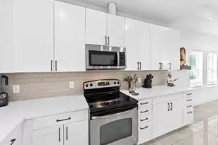 7074 Newman Blvd, Kyle, TX 78640 - Photo 13