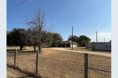 13200 Ih 35 Highway, Jarrell, TX 76537 - Photo 5