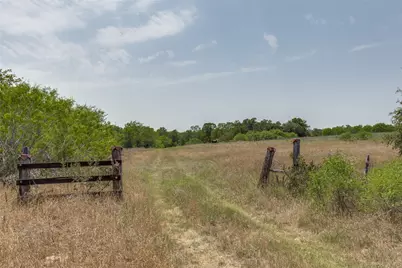 9557 Fm 86, Lockhart, TX 78644 - Photo 7