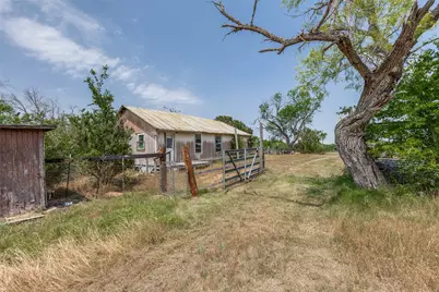 9557 Fm 86, Lockhart, TX 78644 - Photo 5