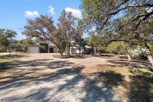 1610 Pace Bend Rd N, Spicewood, TX 78669 - Photo 31