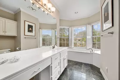 2716 Hillview Green Lane, Austin, TX 78703 - Photo 19