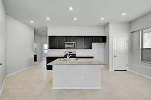 12725 Bloomington Dr, Austin, TX 78748 - Photo 9