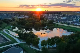 101 Mountain Valley St, Georgetown, TX 78628 - Photo 33