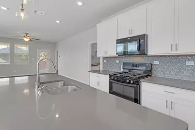 101 Mountain Valley Street, Georgetown, TX 78628 - Photo 13